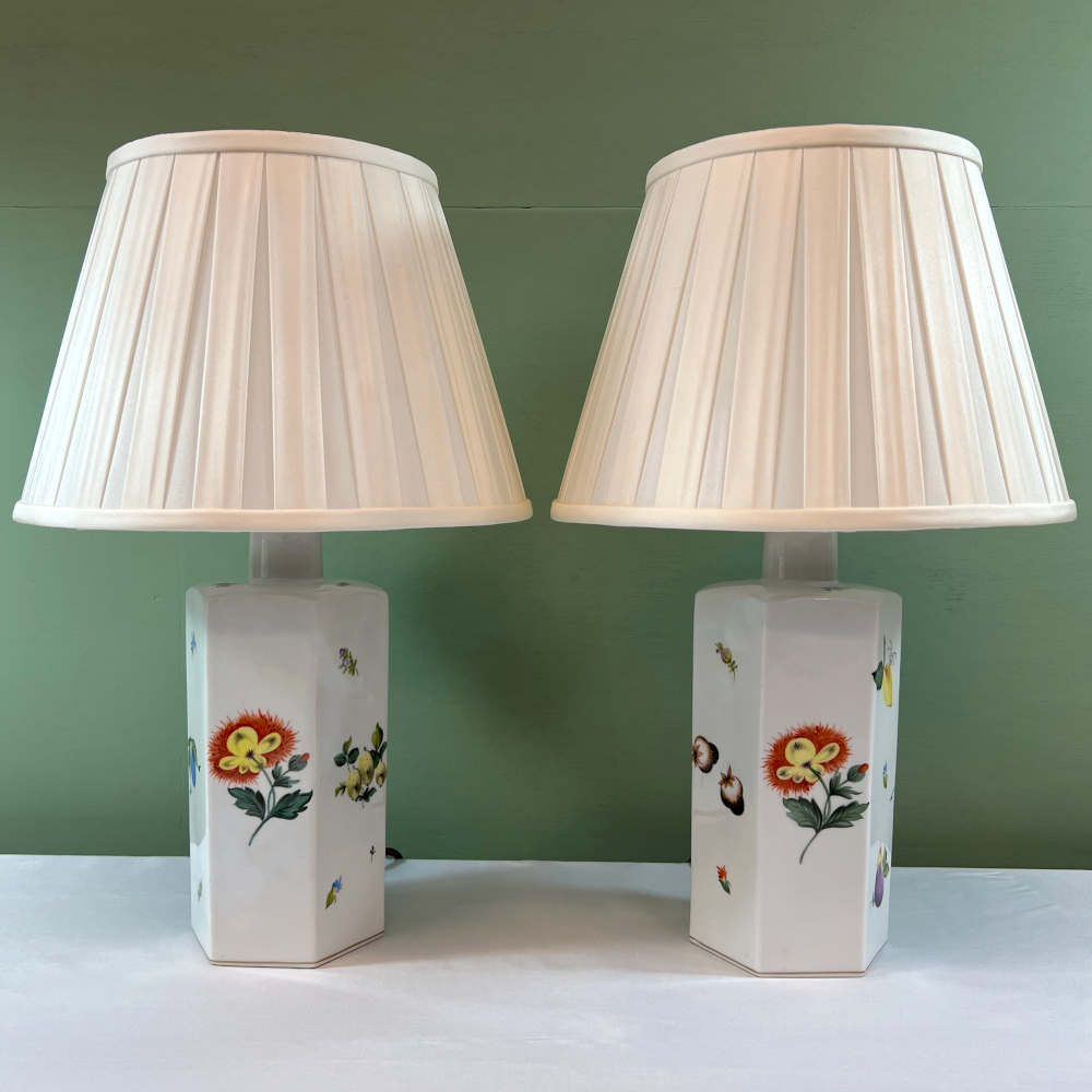 herend flowers and fruit lamp
