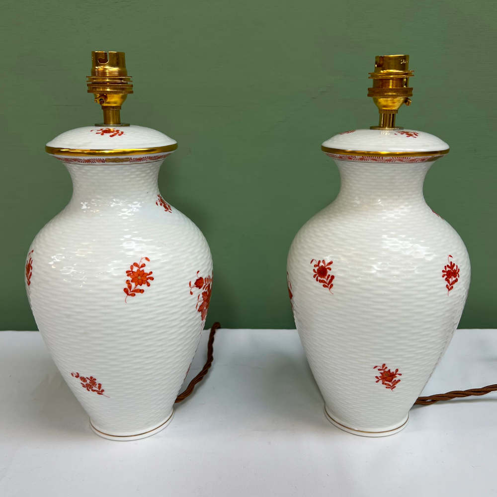 Herend Hand Painted Porcelain Near Pair of Lamps - Image 3