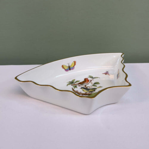 scalloped edge herend dish